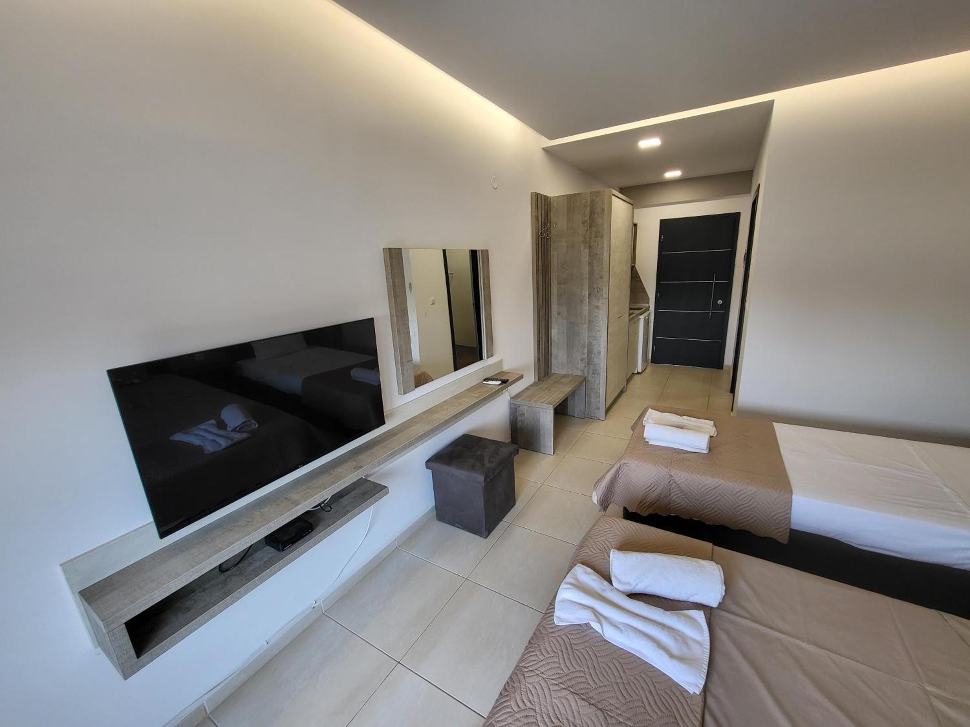 Kallithea  Radina Familyアパートホテル エクステリア 写真